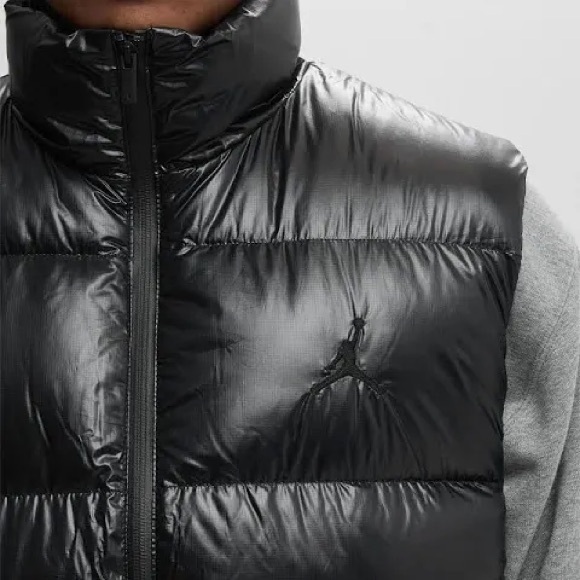 NWT Nike Therma Fit Air Jordan Flight Down Puffer‎ Vest Black Mens FV7273-010 - Picture 9 of 12